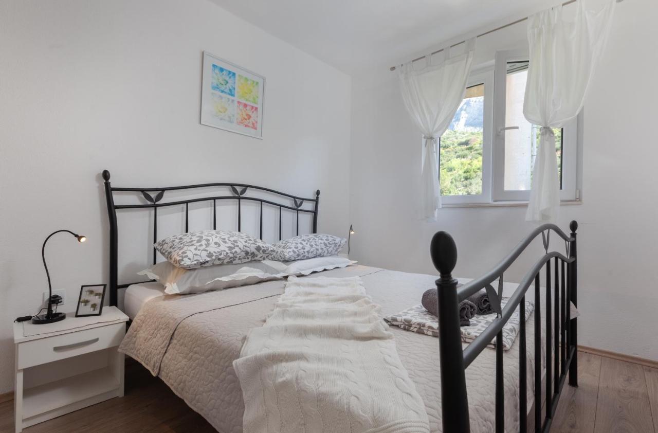 Sea View Ela Apartments Подгора Экстерьер фото